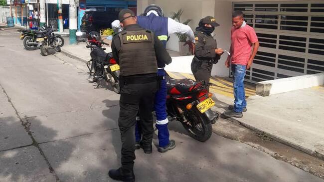 Plan de control adelantado por la Policía Metropolitana de Cartagena y el Departamento Administrativo de Tránsito y Transporte