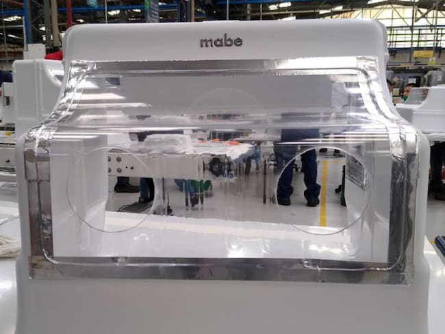 Cabina antifluidos creada por Mabe