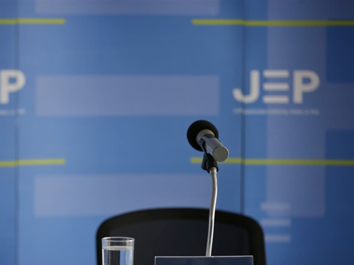 Habló la abogada acusada de colar narcos en la JEP