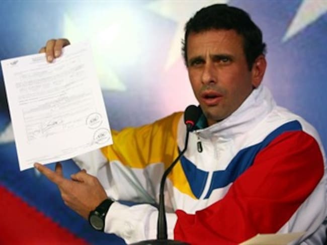 Capriles pide no salir a marchar mañana. Advierte que el Gobierno quiere que haya muertos