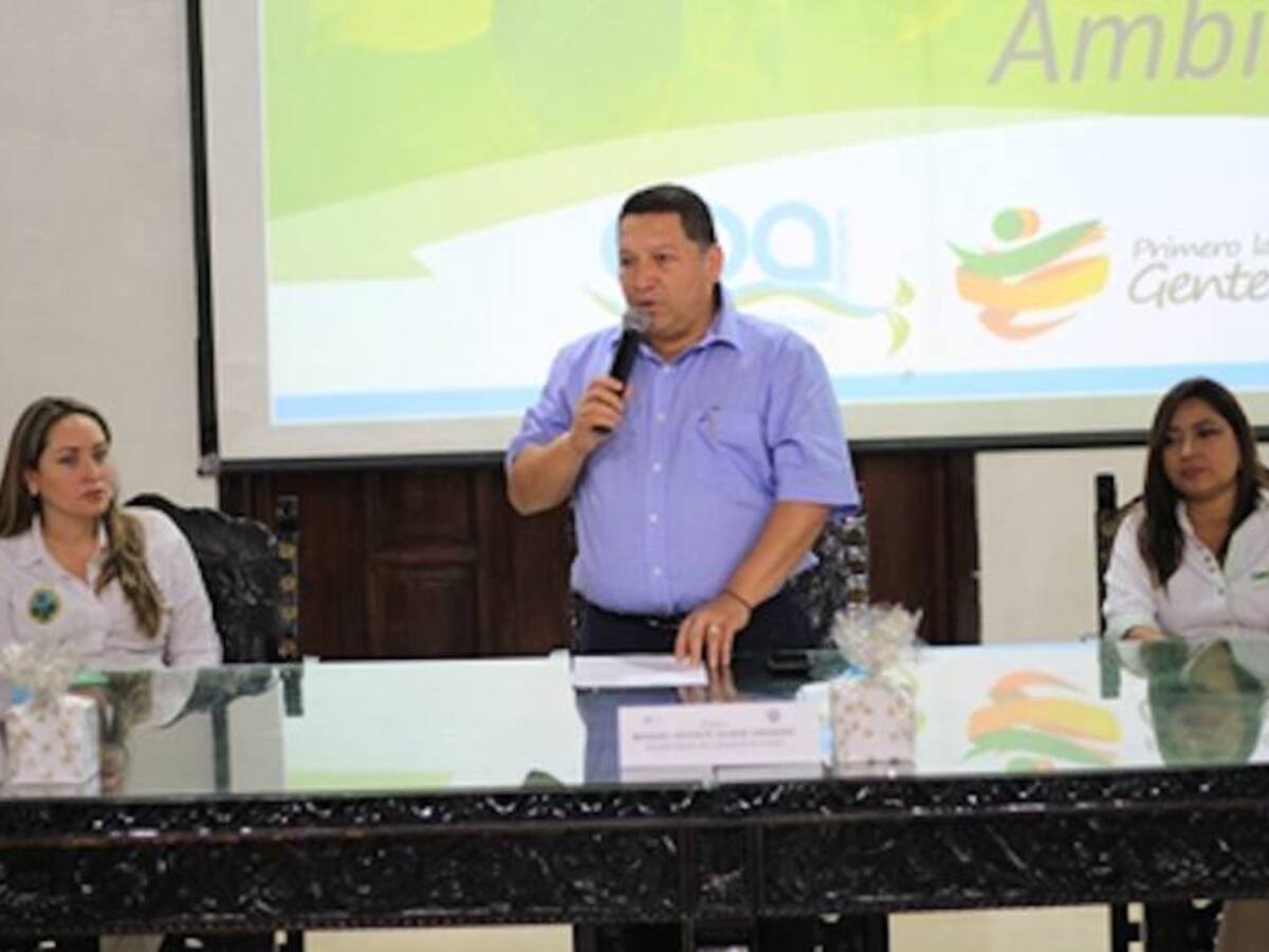 Denuncia penal contra Alcalde y varios funcionarios por presunta violación del POT