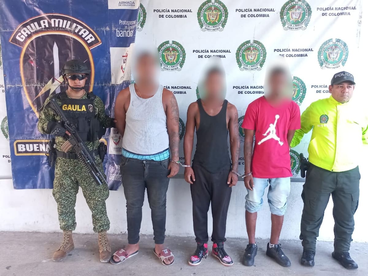 Armada y Policía capturan en Buenaventura a tres presuntos integrantes de los Espartanos