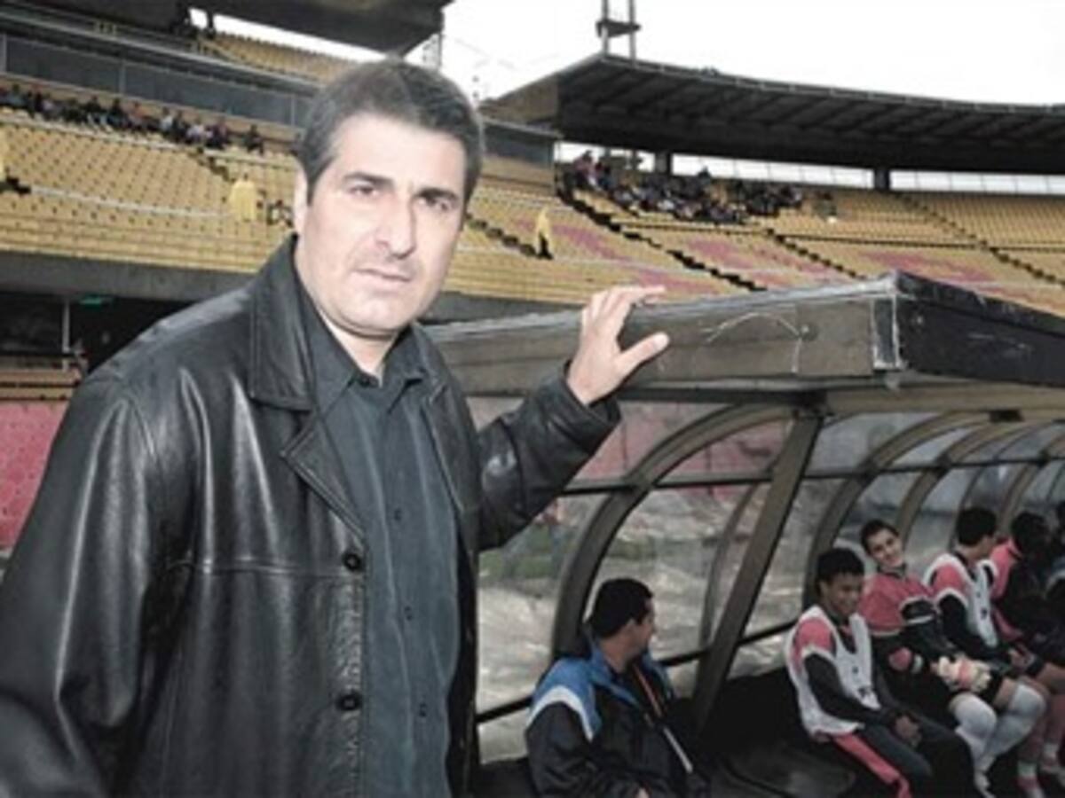 Santiago Escobar desmiente los rumores sobre su posible llegada al América de Cali