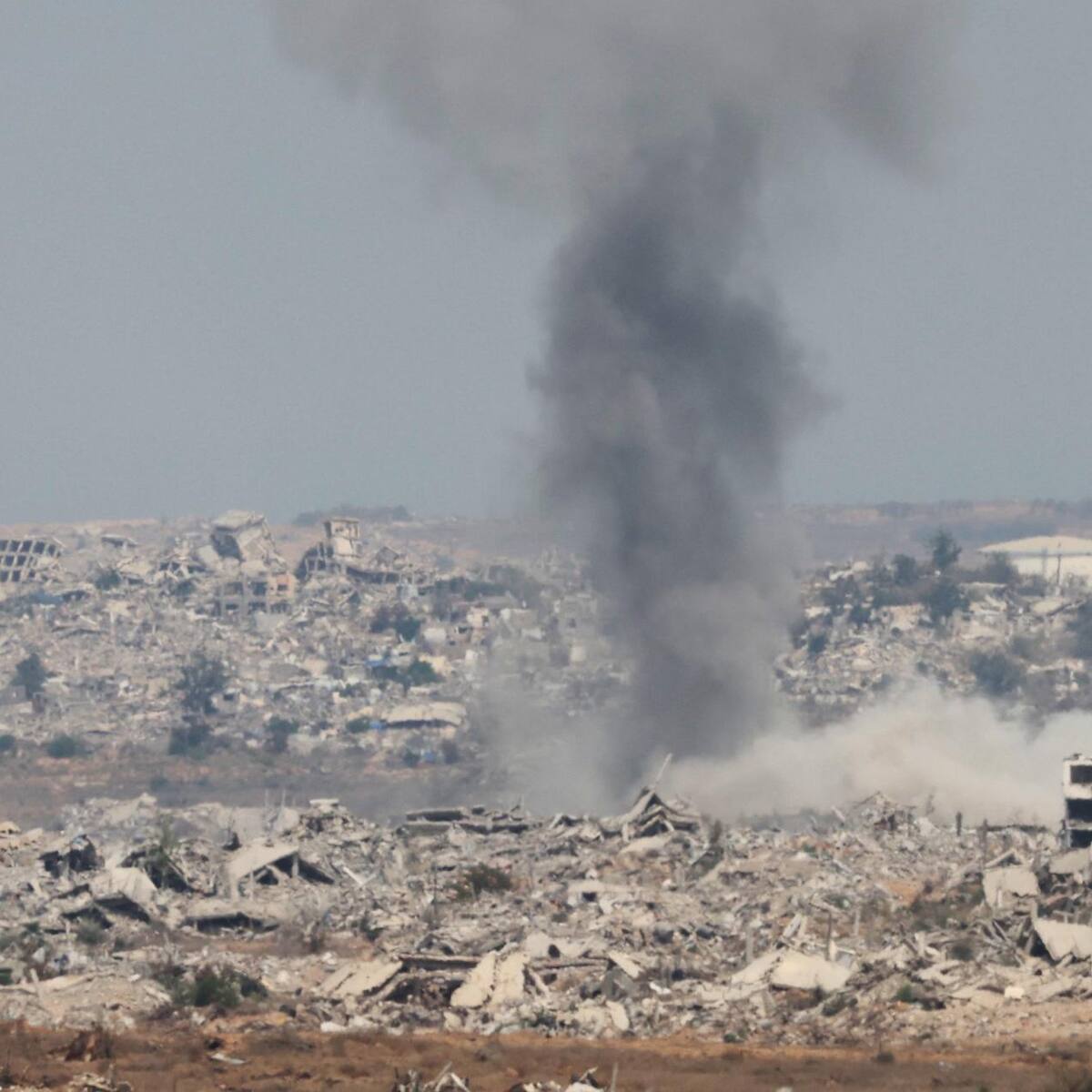 Defensa Civil reporta intensos ataques en la ciudad de Gaza, con 18 muertos más