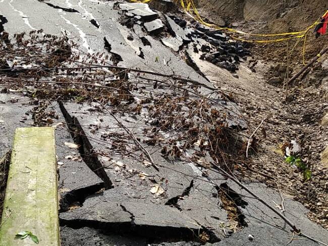 Deslizamientos en la vía de Tubará - corregimiento de Guaimaral en el Atlántico./ Cortesía