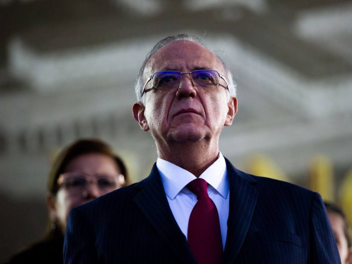 Fuerza Pública también podría recibir indulto que propone proyecto de Paz Total