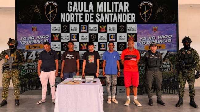 Operativo del Gaula Militar en la frontera deja cinco presuntos integrantes del Tren de Aragua capturados / Foto Ejercol