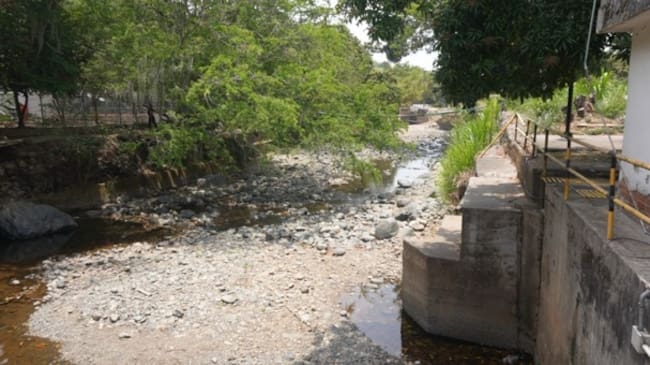 Así luce la bocatoma del río Cali, afluente afectado por el fenómeno de El Niño.La situación en el río Meléndez es similar. Foto: EMCALI.