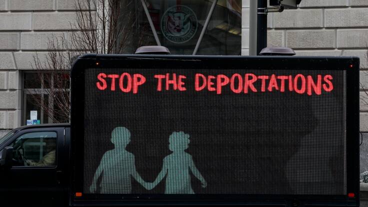 Vacunarse hoy en EE.UU. es legal: Experta sobre revocatoria de visas