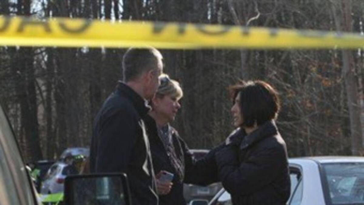 Al menos dos heridos en tiroteo en una escuela de Colorado, EE.UU.