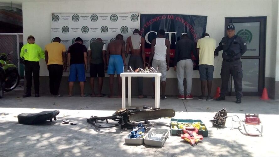 Fue desarticulada una organización delincuencial denominada “Los Bancos”. Foto: Policía