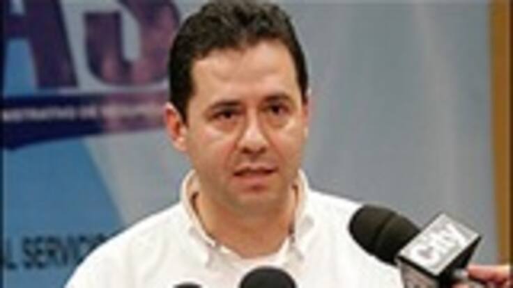 ¿Qué pasará con la planta de empleados del DAS y con los servicios de extranjería y de certificado judicial? Felipe Muñoz, director del DAS