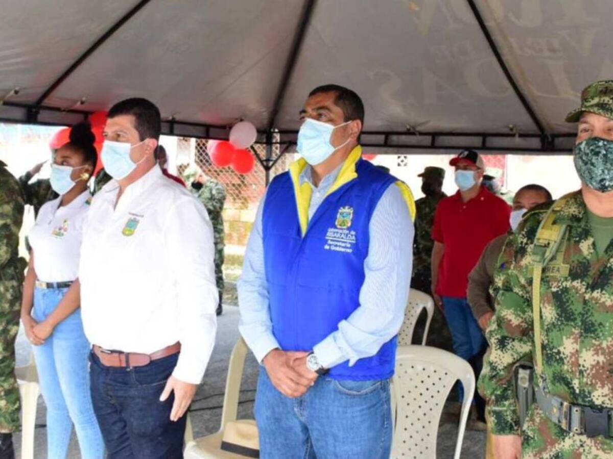 Habrá más seguridad del Ejército en la vía entre Risaralda y Chocó
