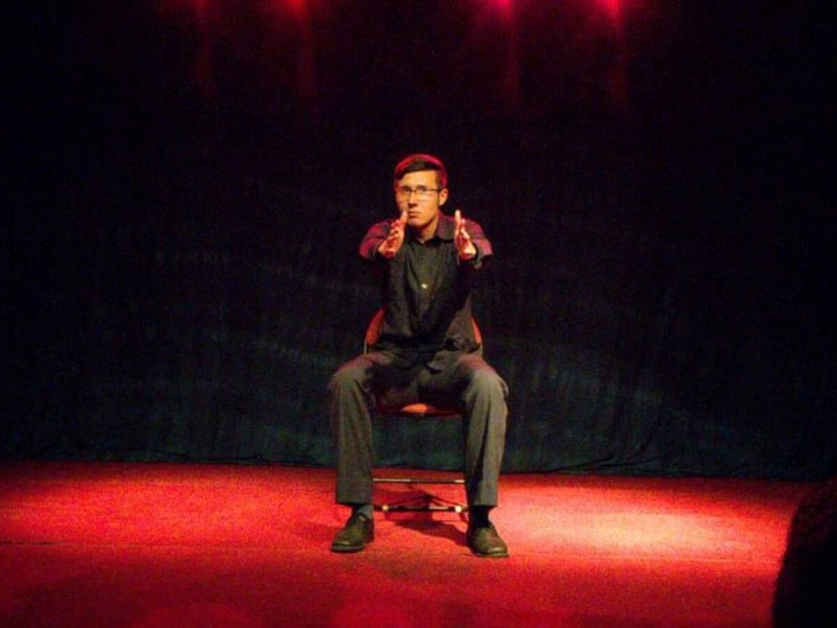 Huilense primer colombiano en ganar premio “El mejor poema del mundo”