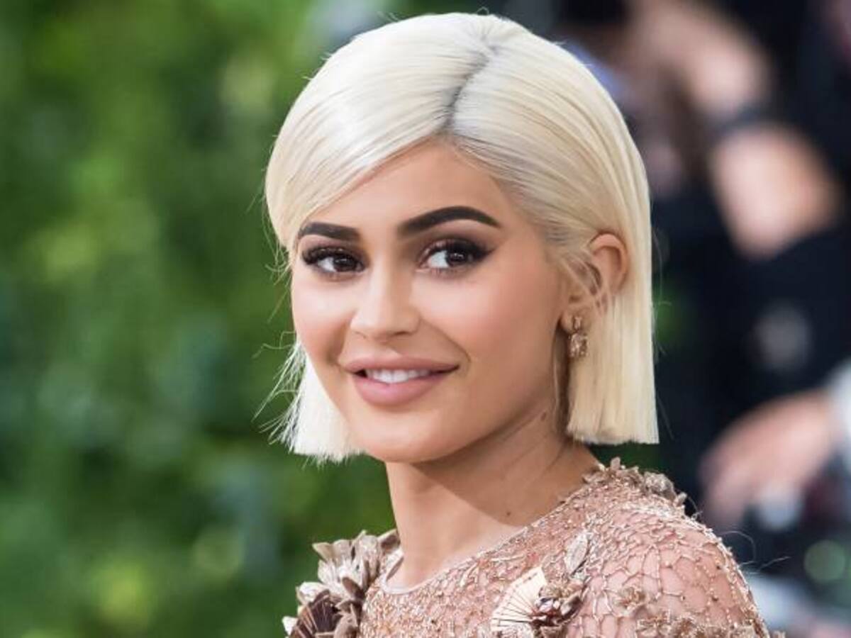 Las sensuales fotos de Kylie Jenner en sus 20 años