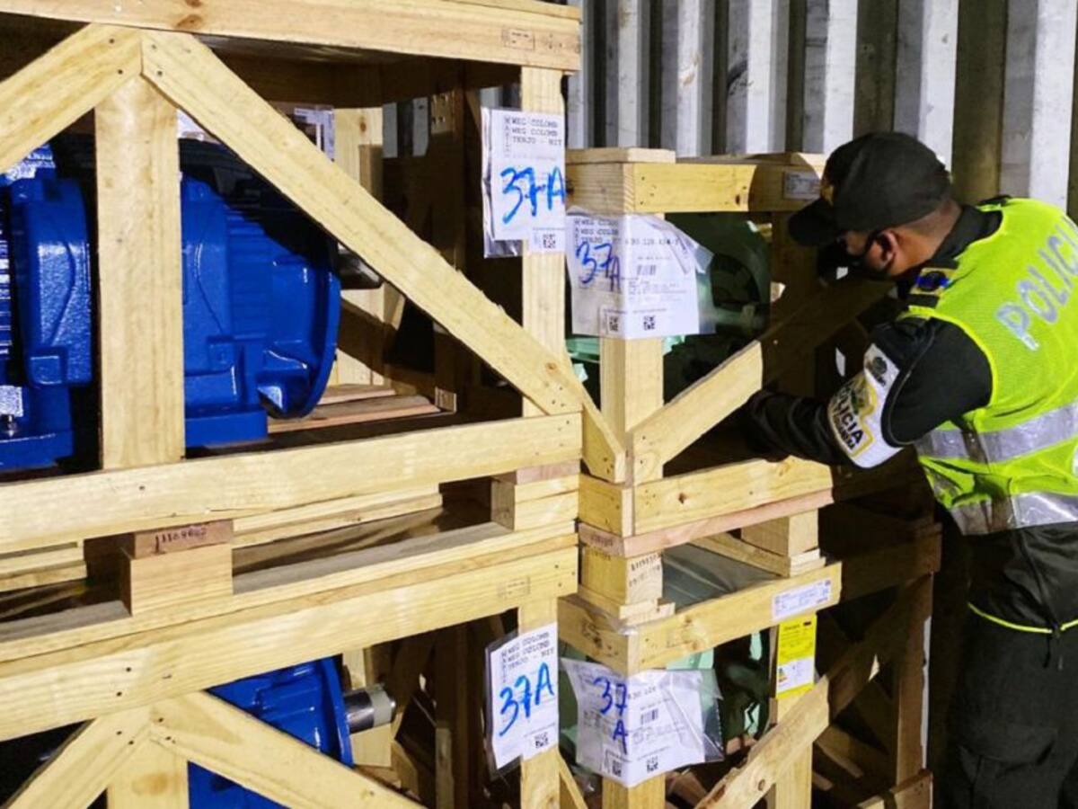Aprehenden cargamento con motores de contrabando en Cartagena