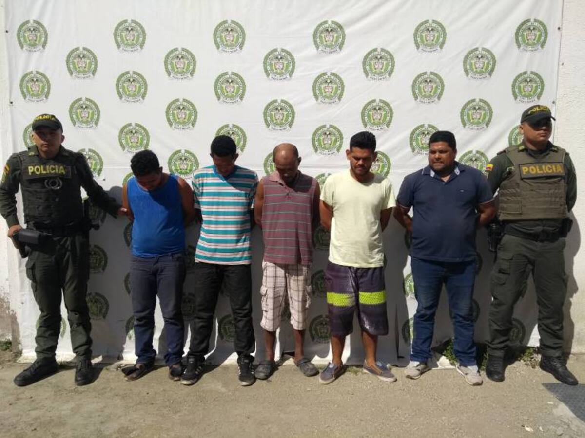 Capturan en flagrancia a cinco atracadores de un hostal en Santa Marta