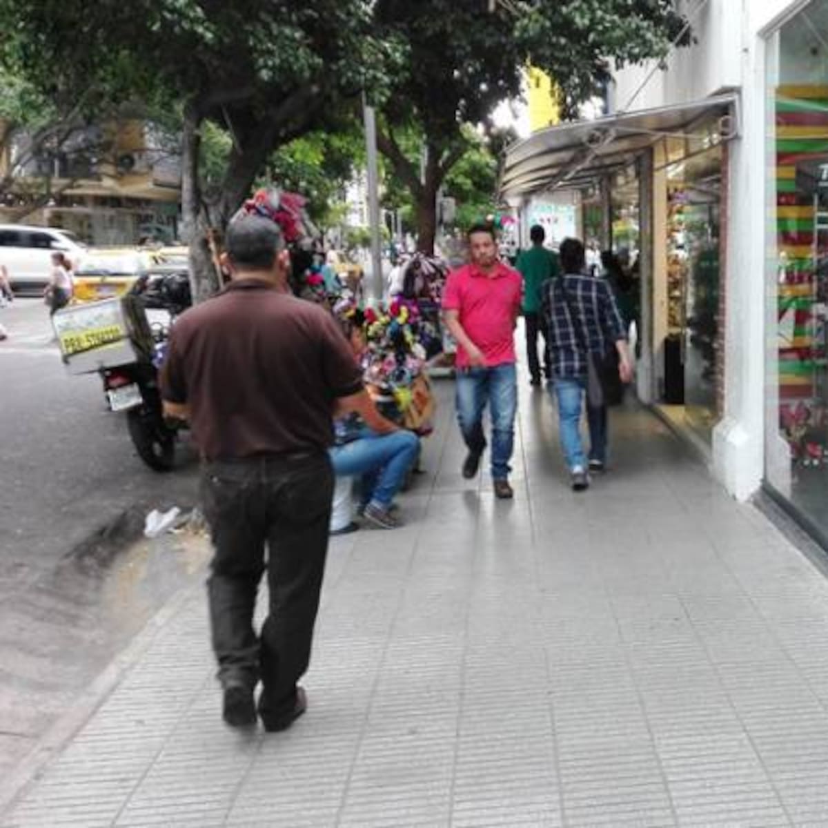 Comercio pide concertación ante protestas de transporte público