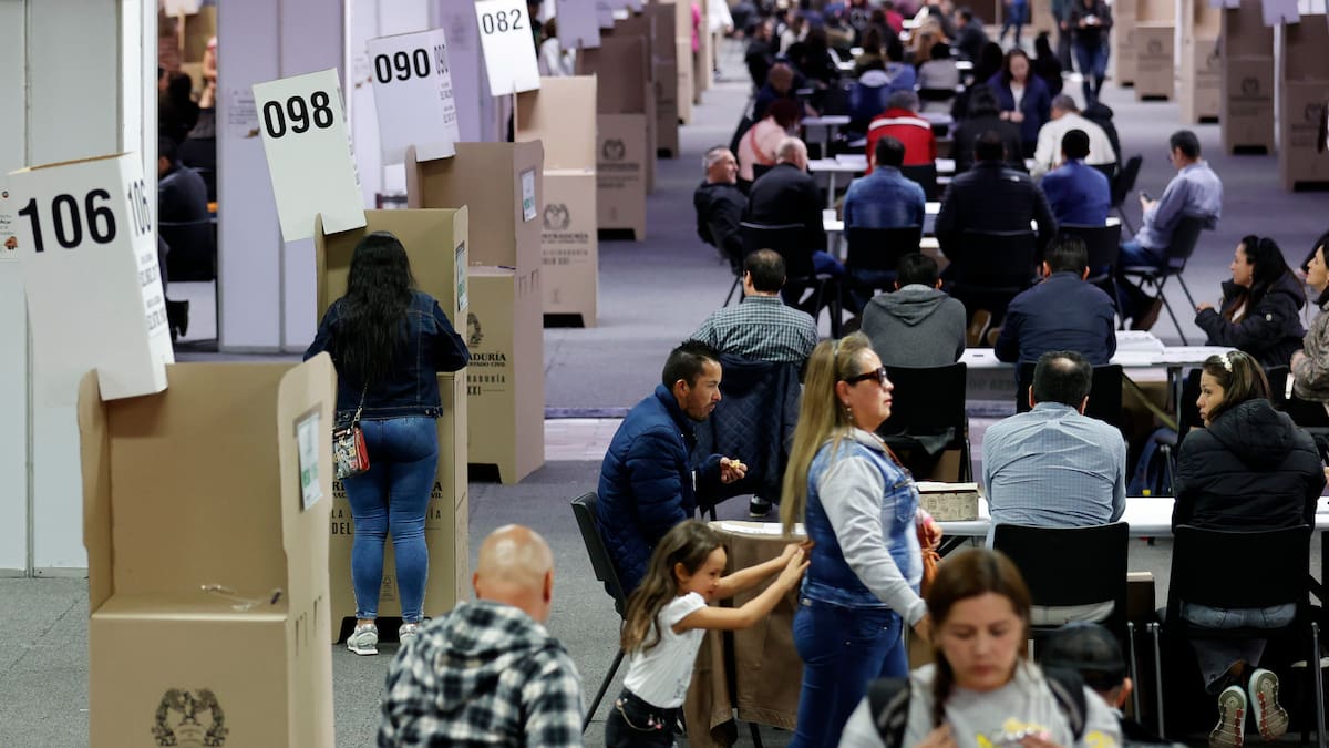 Elecciones HOY en Bogotá 🔴 Minuto a minuto de votaciones, hora de resultados y Registraduría