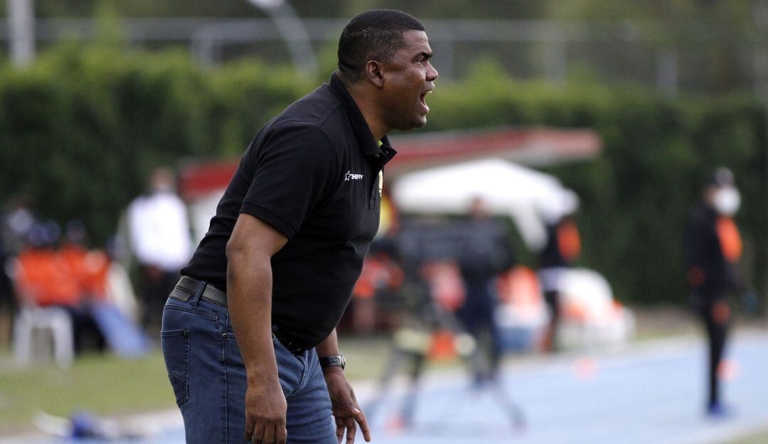 Huberth Bodhert será nuevo entrenador de Alianza Petrolera.