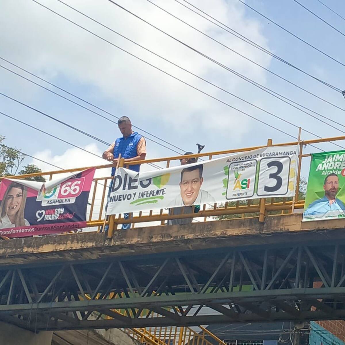 Desmontan publicidad política sin autorización