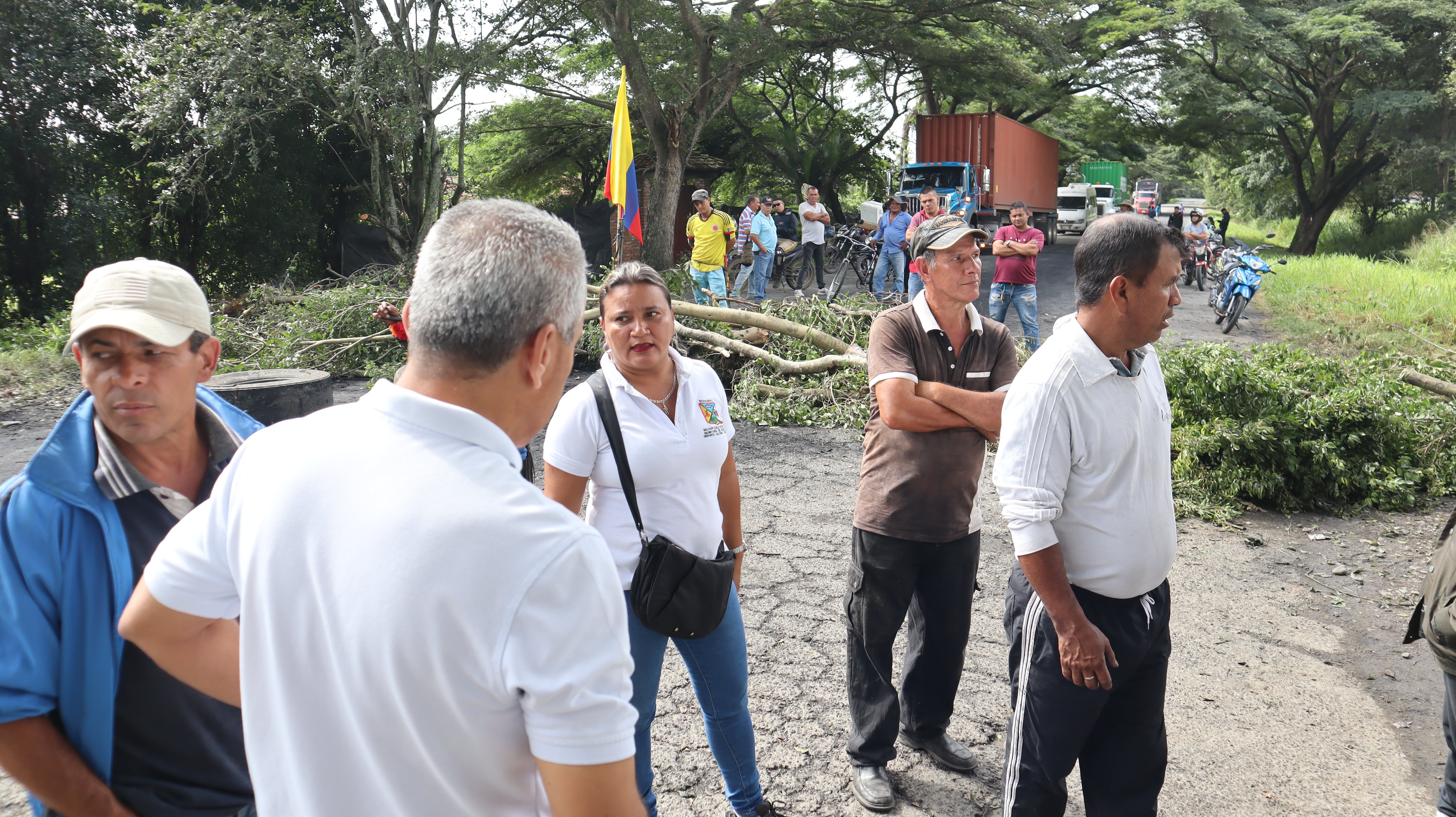 Las comunidades indígenas que ocuparon el predio también reclaman tierras. Foto: Alcaldía de Bolívar.