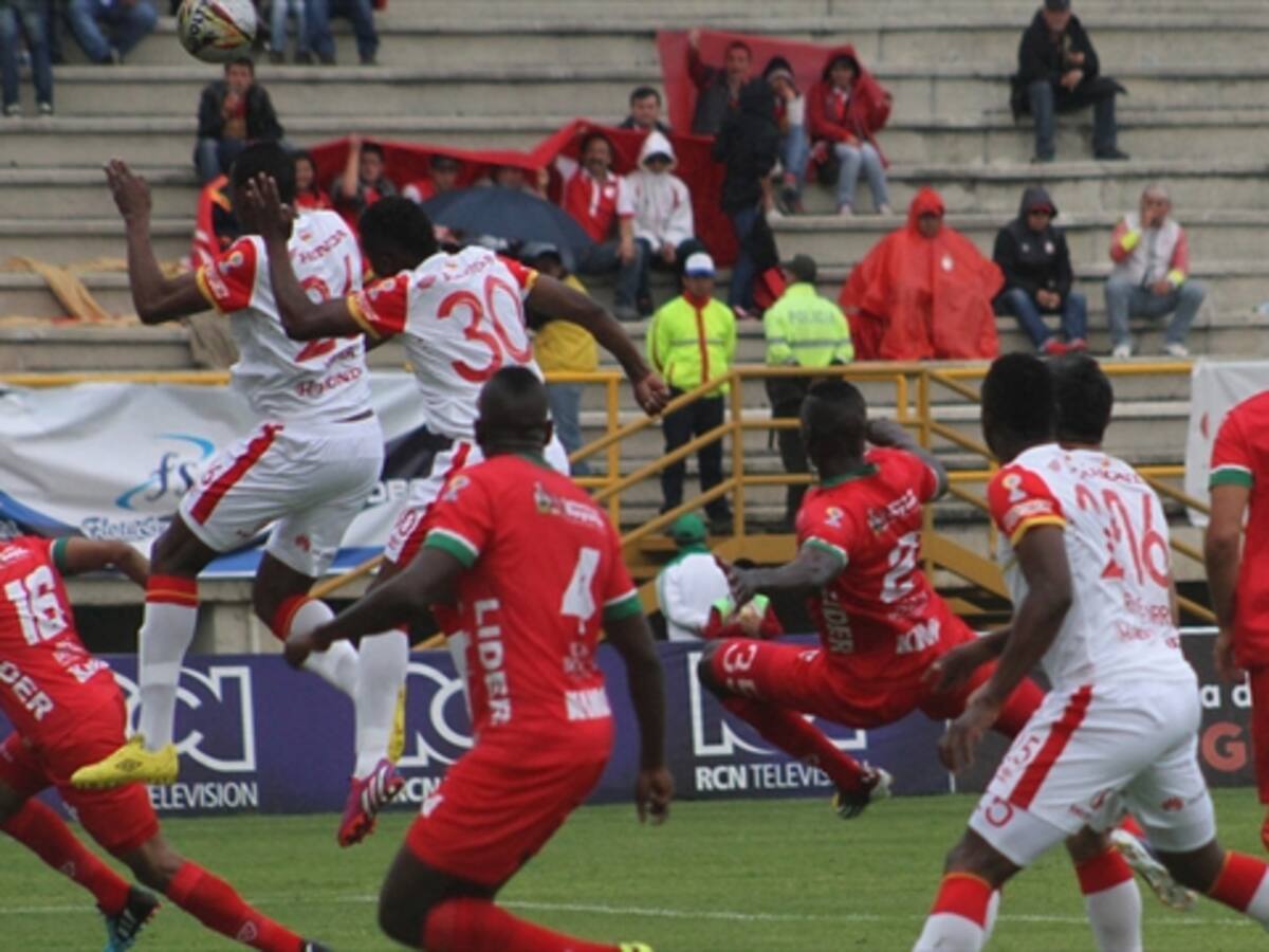 No hubo goles en el empate entre Patriotas y Santa Fe