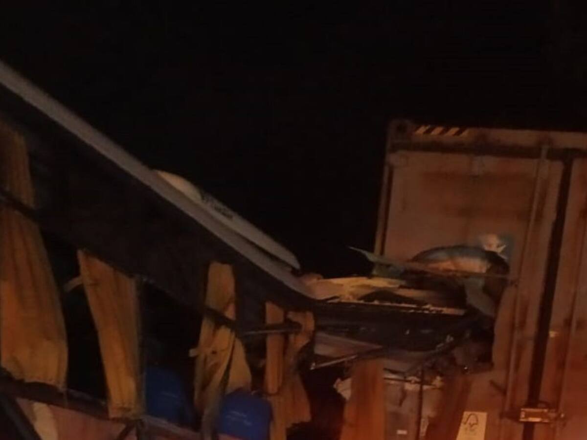Cuatro personas fallecidas en accidente de tránsito vía Girardot – Bogotá