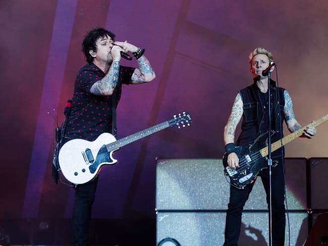 Joe Armstrong de Green Day, renunciará a su ciudadanía por fallo del aborto