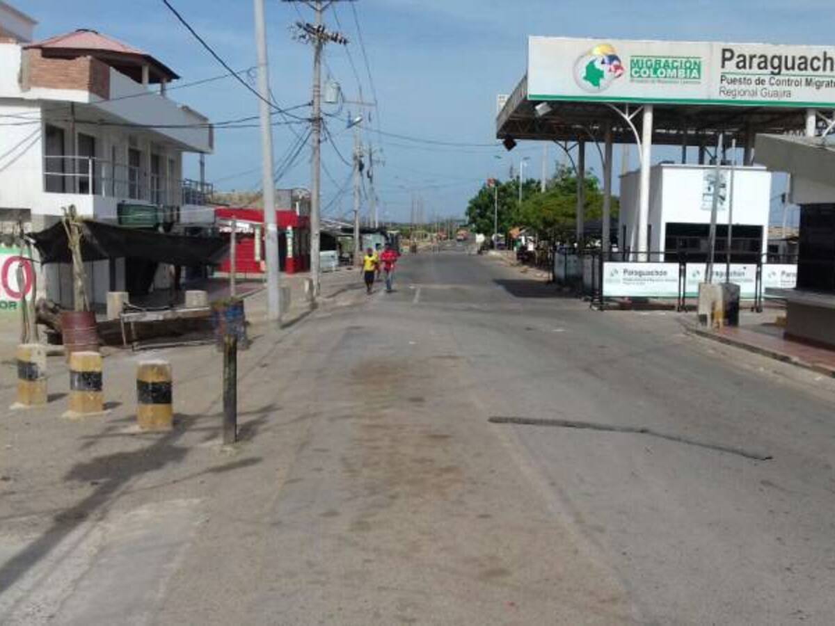 Diariamente salen 150 camiones cargados de comida hacia Venezuela, denuncian habitantes de Paraguachón