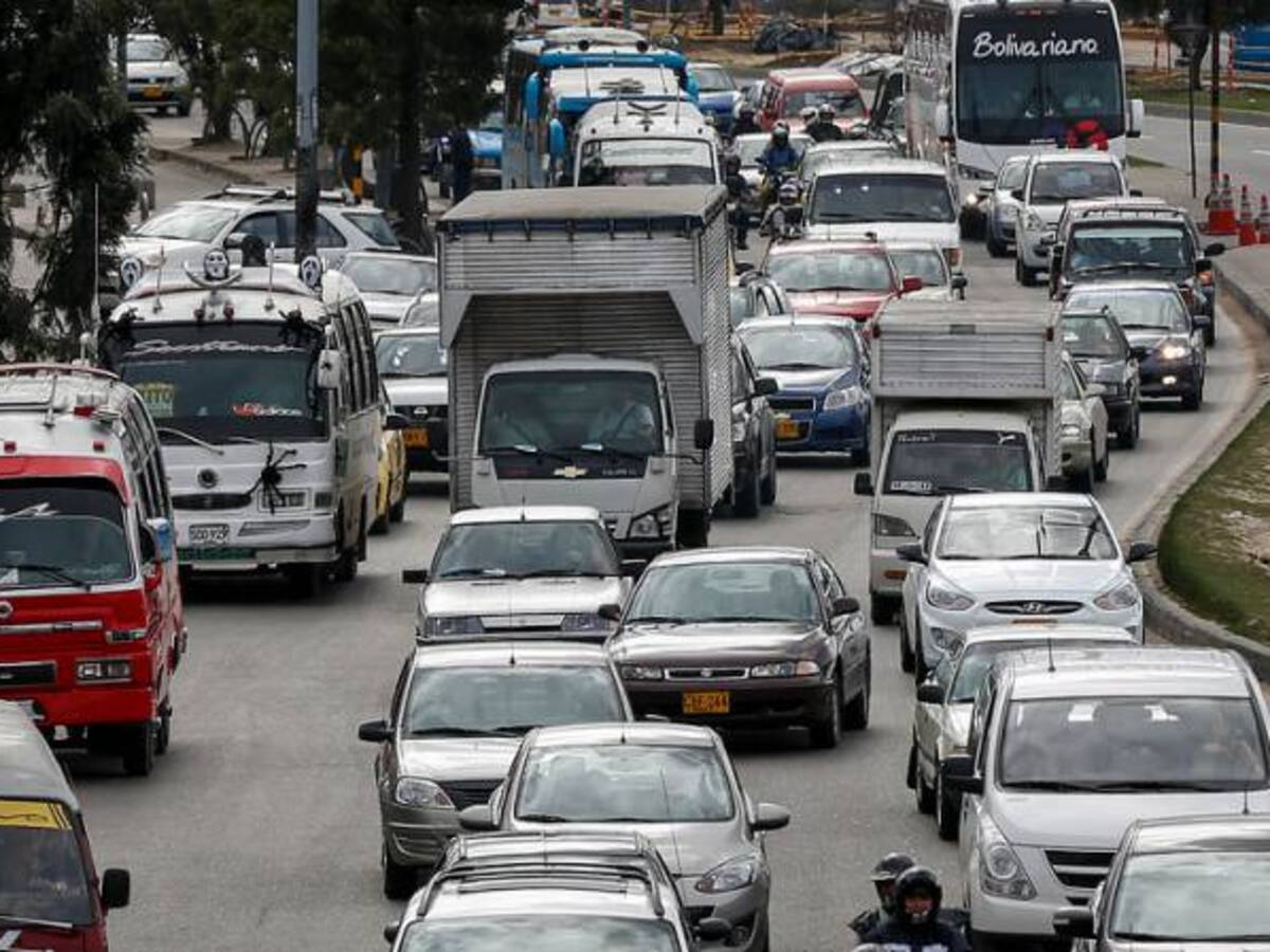 Gobierno propende por mayor equidad con impuesto vehicular para el 2016