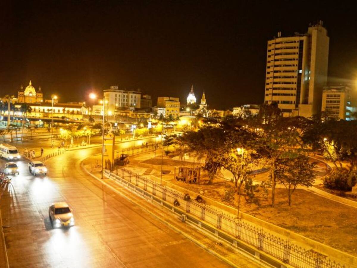 Concejo de Cartagena advierte sobre fin de concesión de alumbrado público