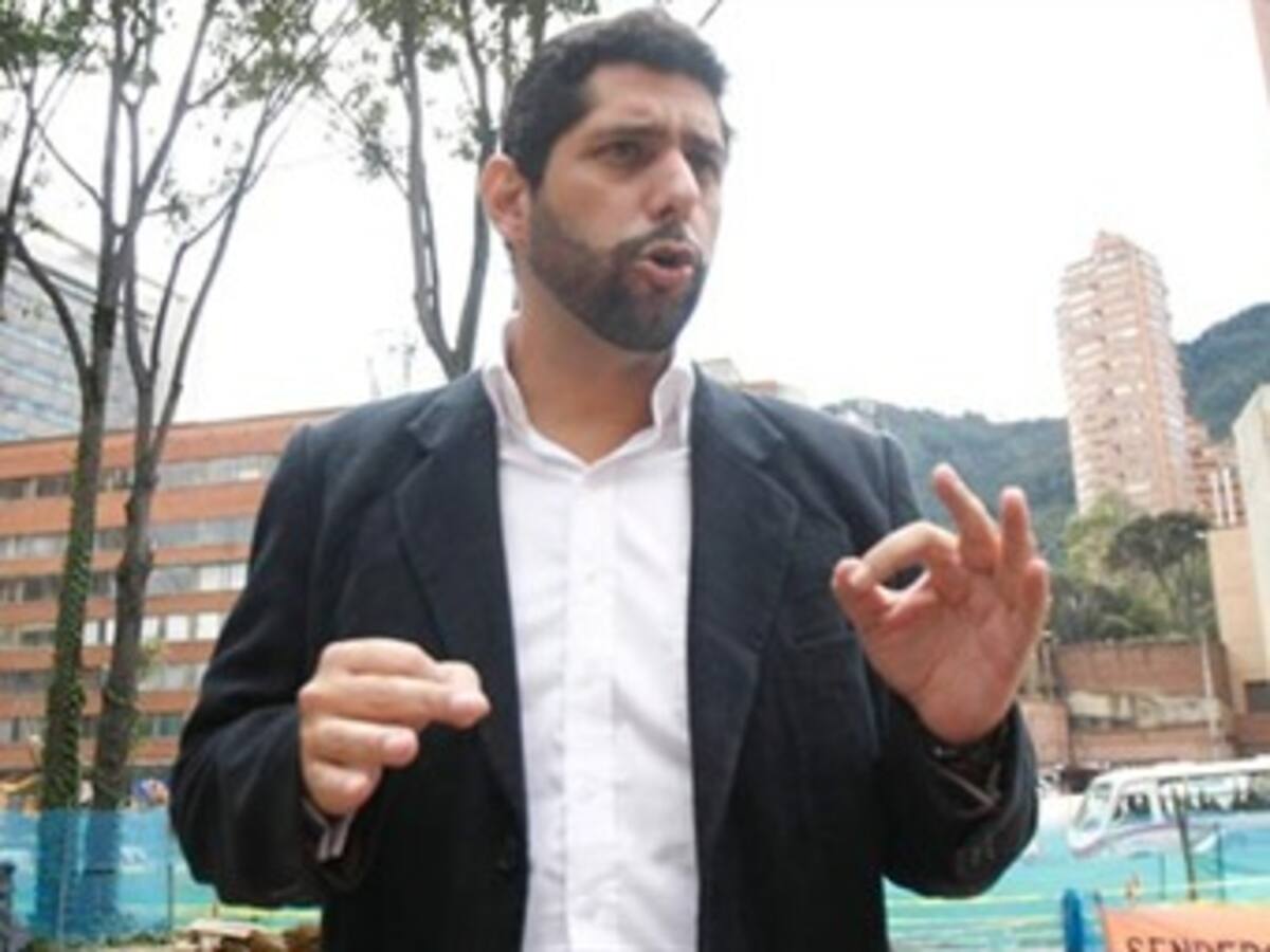 Alcalde de Cartagena pidió renuncia de todos sus secretarios
