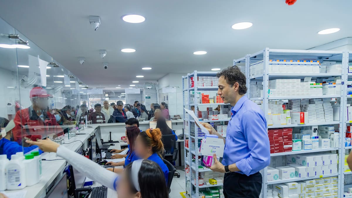 “Cuando llegamos sí aparecen los medicamentos”: Supersalud anuncia sanciones a gestores farmacéutico