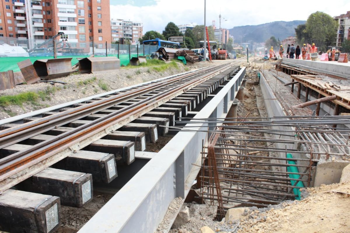 Entre otros rubros, el IDU justifica el sobre costo de la obra por el incremento de precios de materiales.