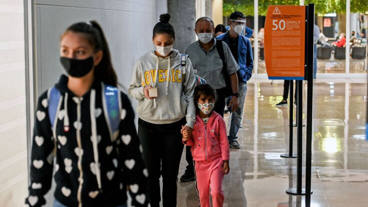 Es más incómodo un aislamiento que el tapabocas: médica en Antioquia