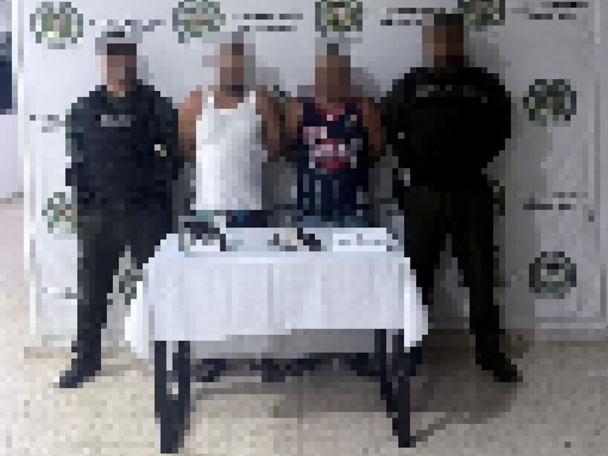 ‘Juancho’ y ‘Kike’, detenidos con dos armas de fuego presuntamente ilegales en Cartagena