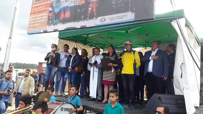 Alcalde de Sogamoso entrega obra vial a pesar de reparos de Invías y Gobernación de Boyacá. Foto: La Wcon Julio Sánchez Cristo