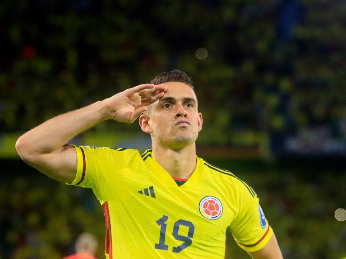 Santos Borré sobre el respaldo de Lorenzo: “Es una confianza que me hace mucho bien”