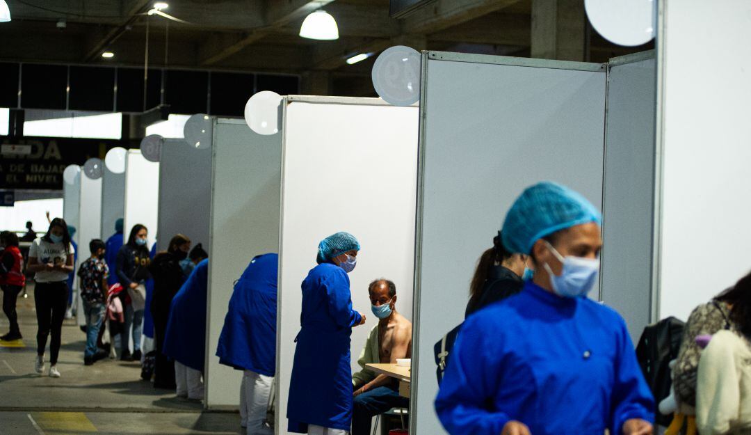 Conozca los puntos habilitados para vacunarse contra la COVID en Bogotá