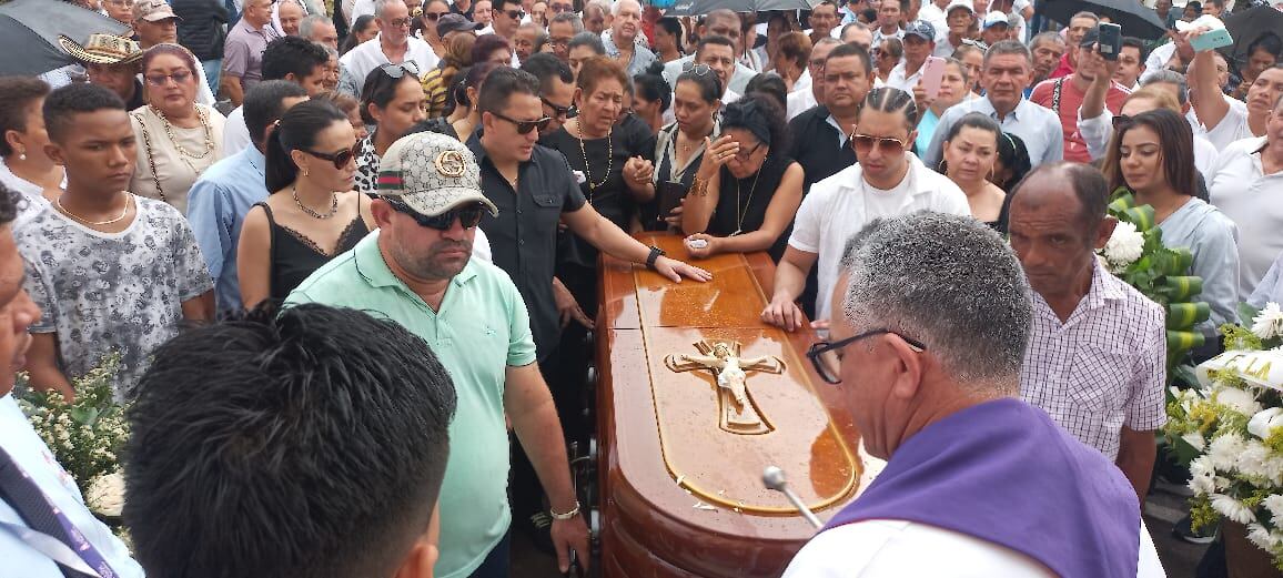 Así fueron las exequias de Lisandro Meza en Los Palmitos, Sucre