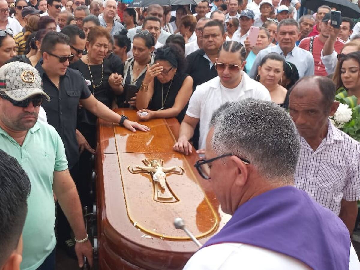 Así fueron las exequias de Lisandro Meza en Los Palmitos, Sucre