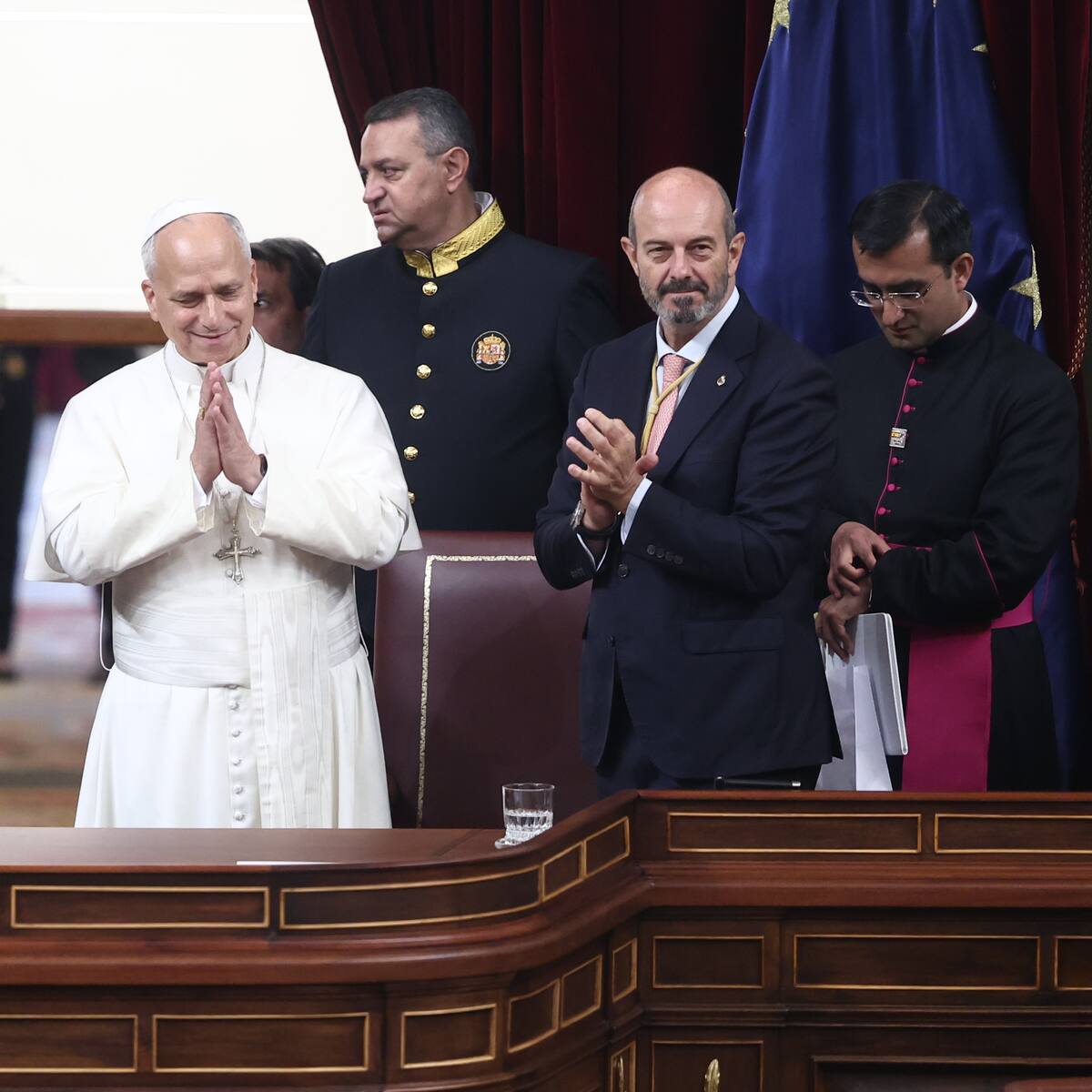 Papa León XIV pide justicia en casos de abuso de la iglesia y envía mensaje a los migrantes