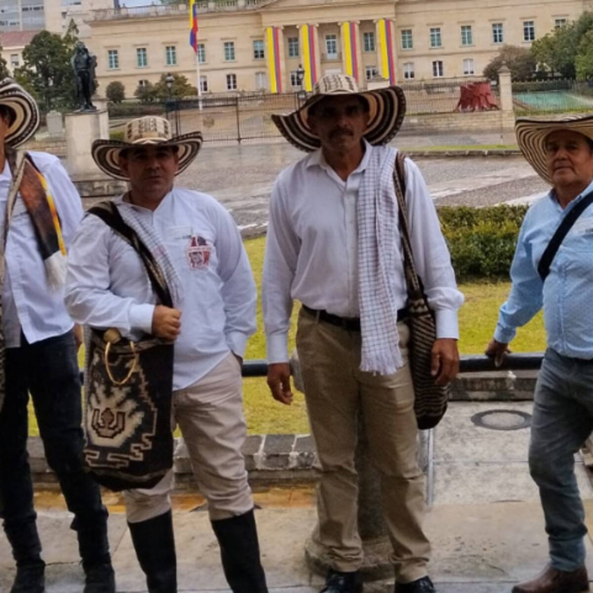 Campesinos de Palmor llegan a Bogotá para defender sus tierras ante proceso de restitución
