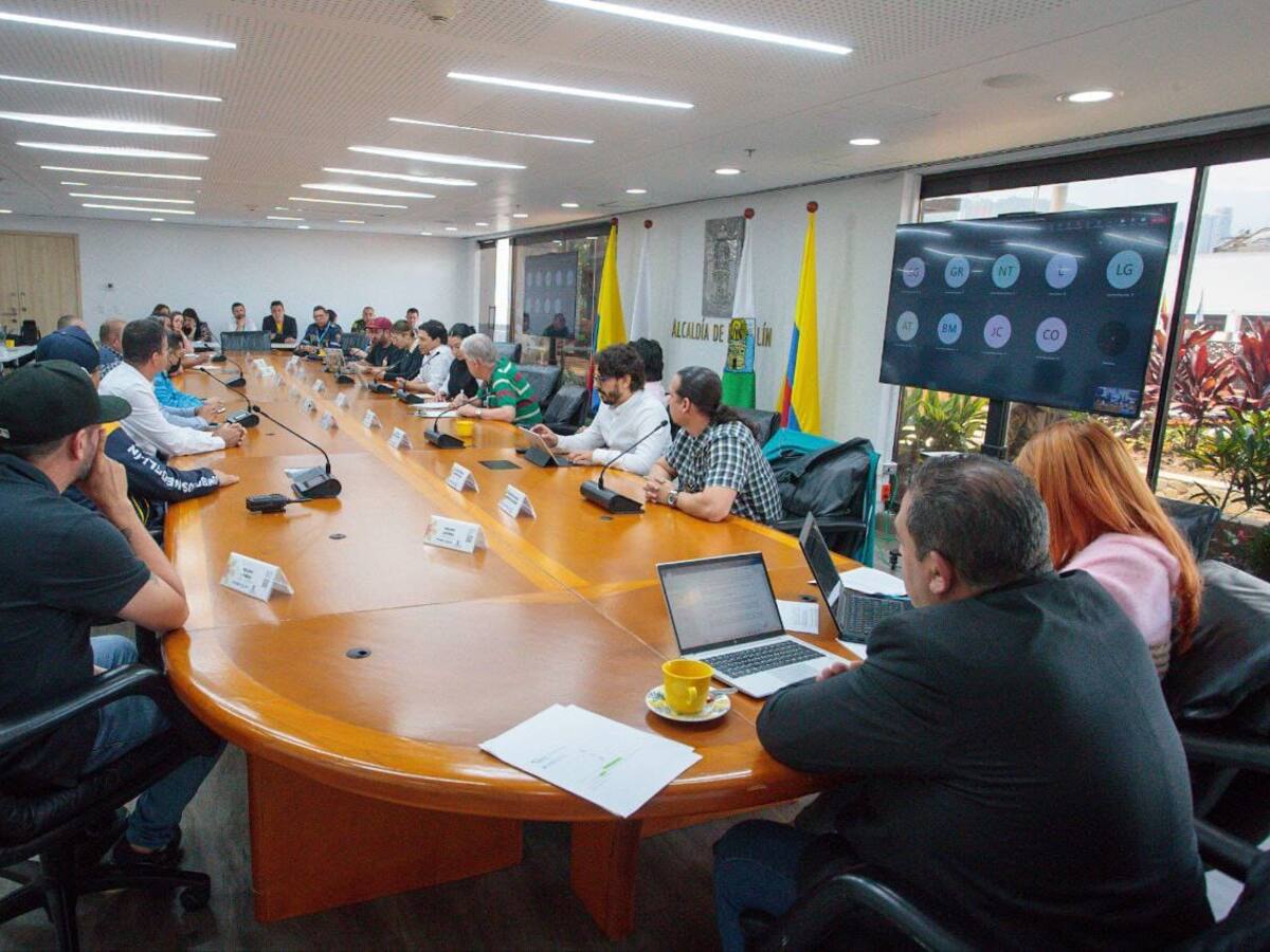 Sin acuerdos finaliza nueva reunión de convivencia en el fútbol