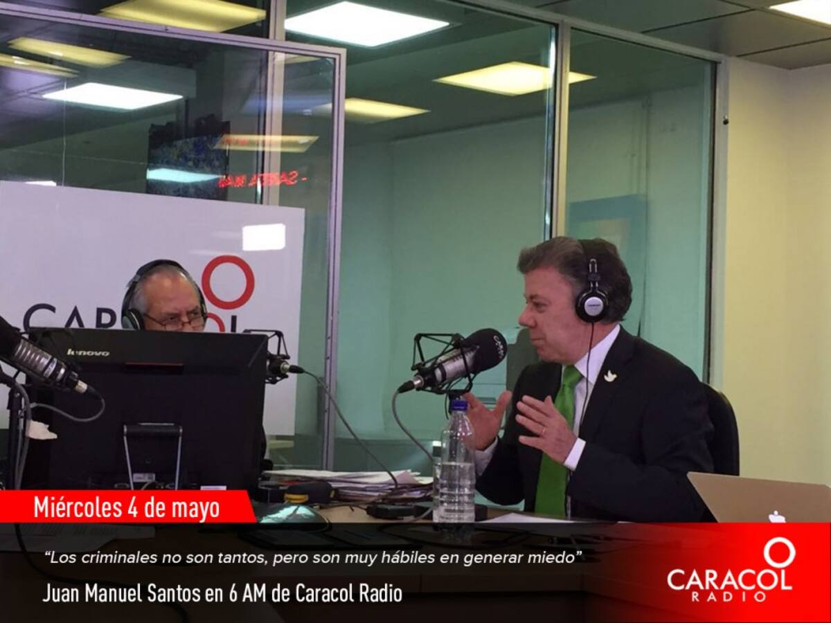 El jefe de Estado se refirió a los grupos al margen de la ley que están en contra de la paz en Colombia.