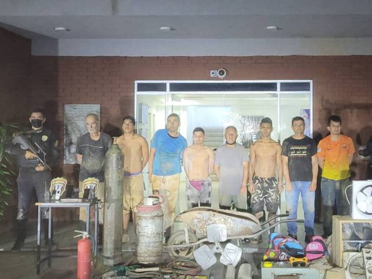 Venezuela desmantela banda que excavaba túneles para robar bancos