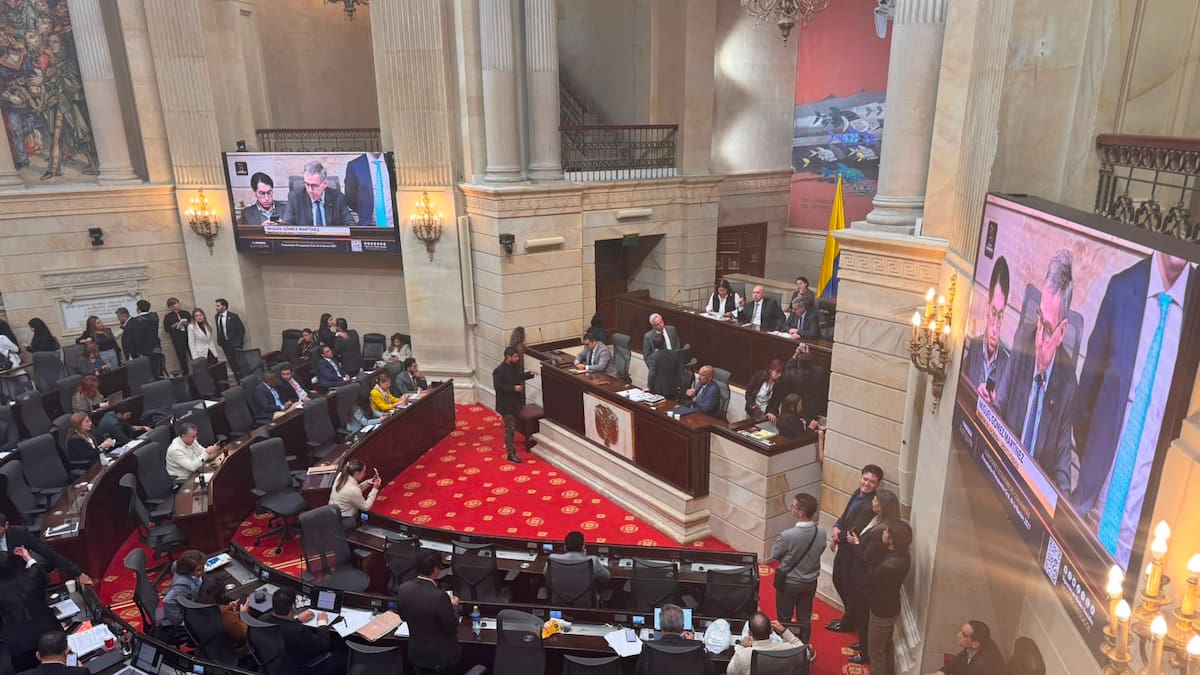 Se aprobó la devolución del presupuesto nacional presentado por el gobierno Petro por $575 billones