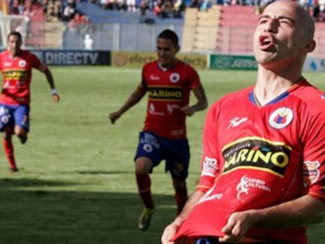 Millonarios cayó 3-1 ante Pasto pero se mantiene líder del fútbol colombiano