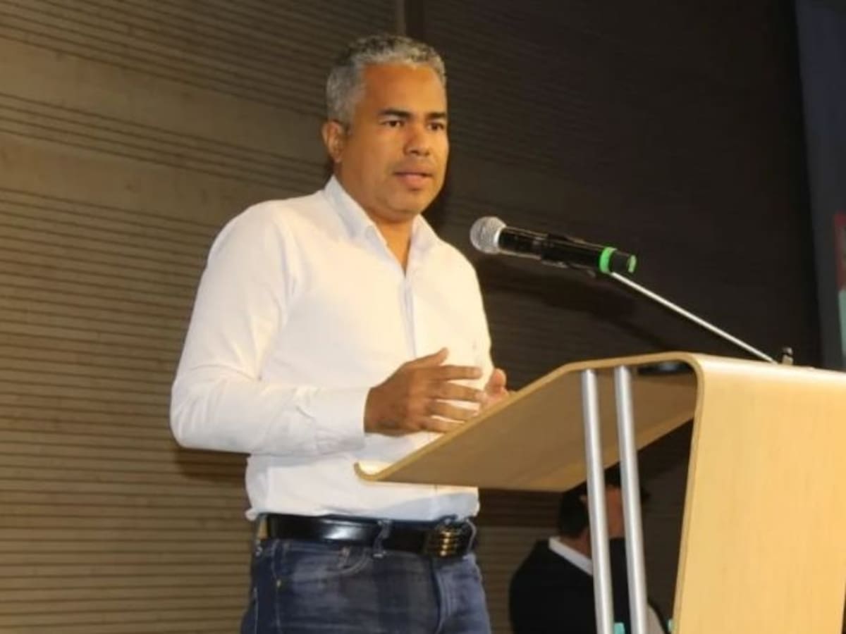 Millonaria sanción contra exalcalde de Puerto Wilches en Santander, por incumplir orden de desalojo